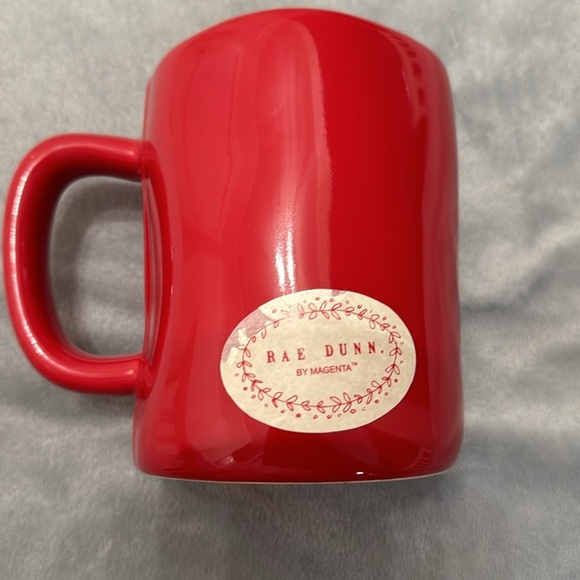 Rae Dunn By Magenta 213 MERRY Red Coffee Cup Mug Christmas Gift Decor Holiday - Picture 7 of 7